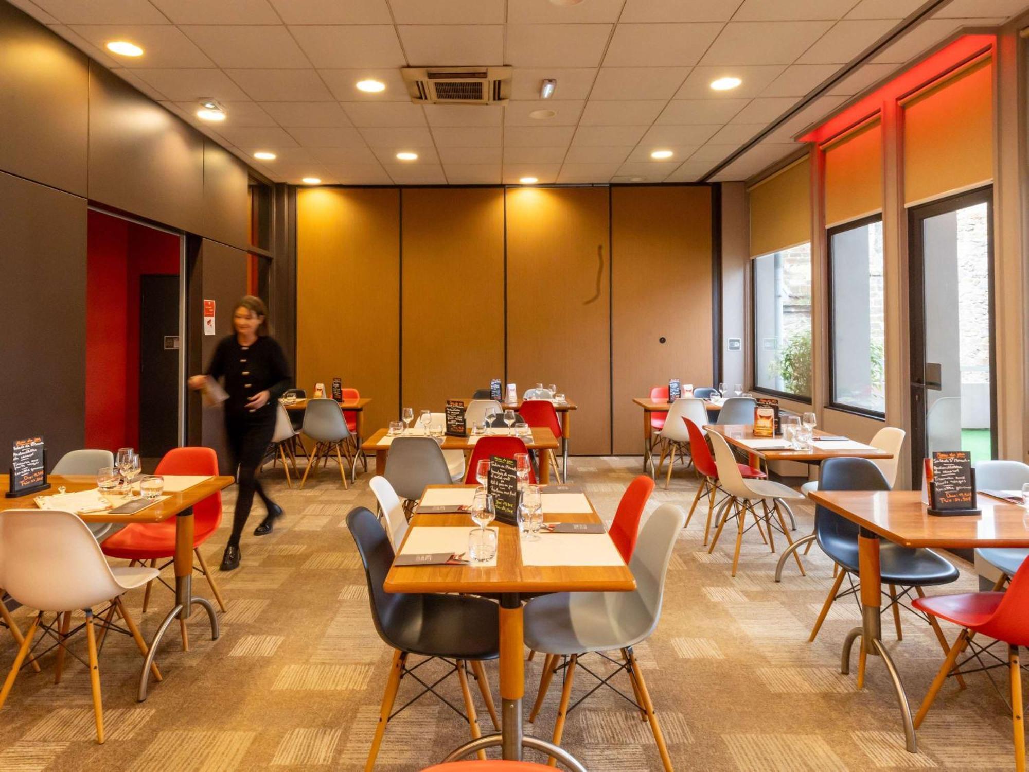 Hotel ibis Le Puy-en-Velay Centre Exterior foto
