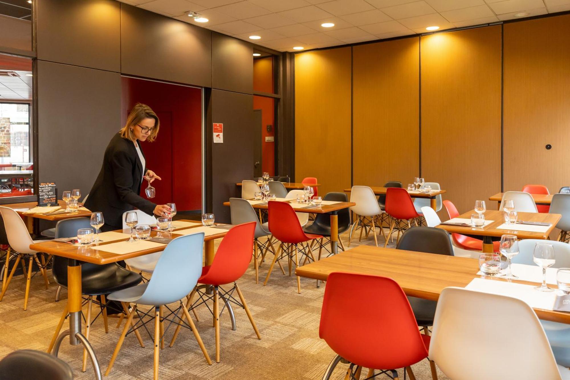 Hotel ibis Le Puy-en-Velay Centre Exterior foto